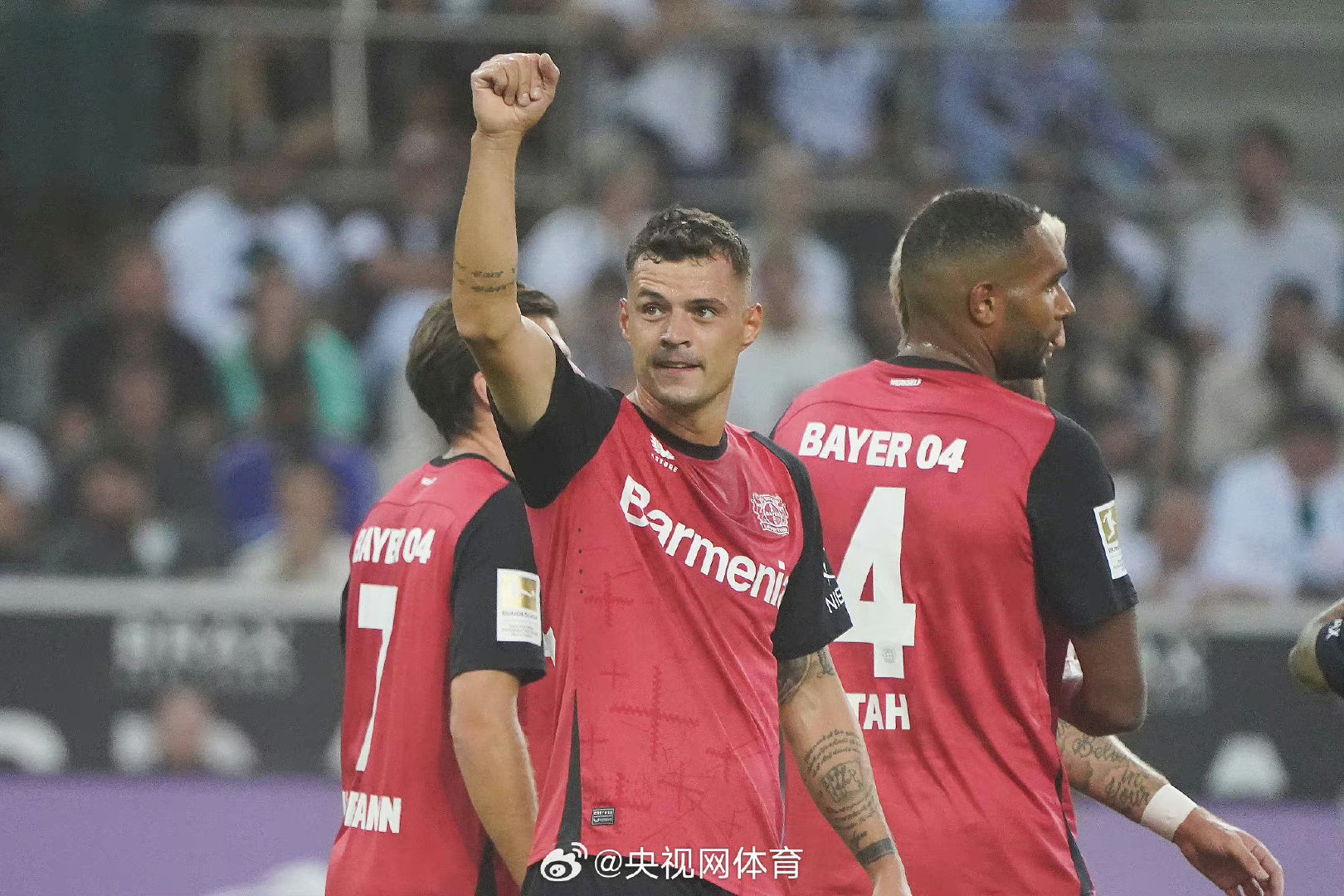 勒沃库森险胜巴萨，科瓦契奇打破历史纪录的简单介绍