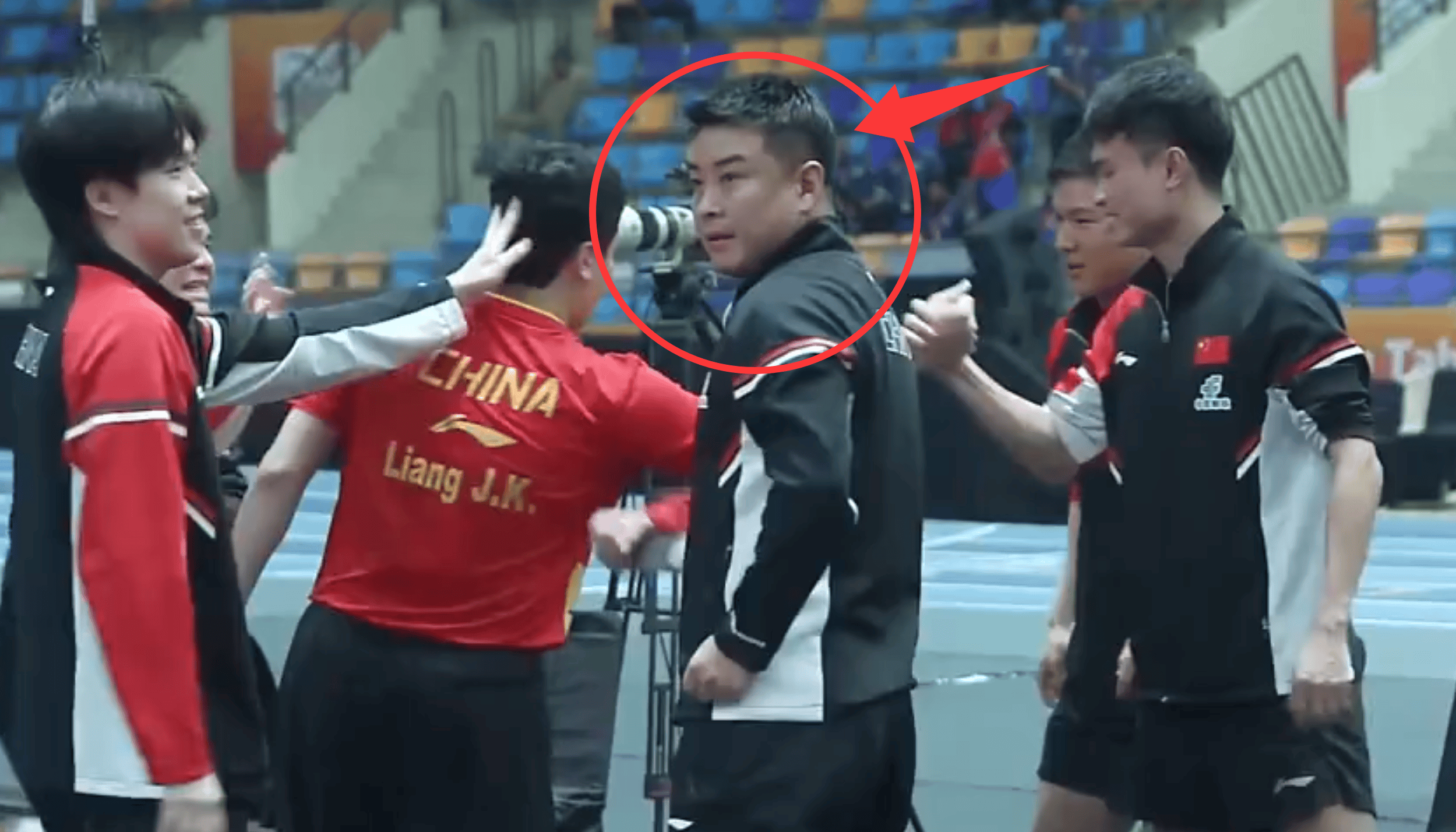 英国乒乓球队血洗韩国乒乓球队，王皓绝境逆转的简单介绍