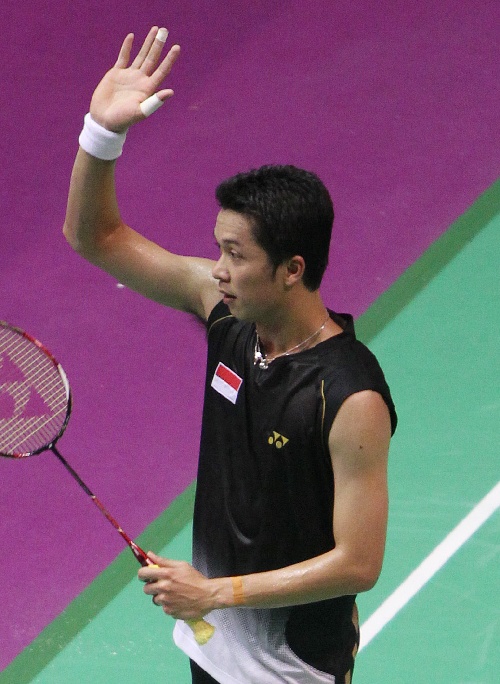 泰国羽毛球队险胜日本羽毛球队，陶菲克完成帽子戏法的简单介绍