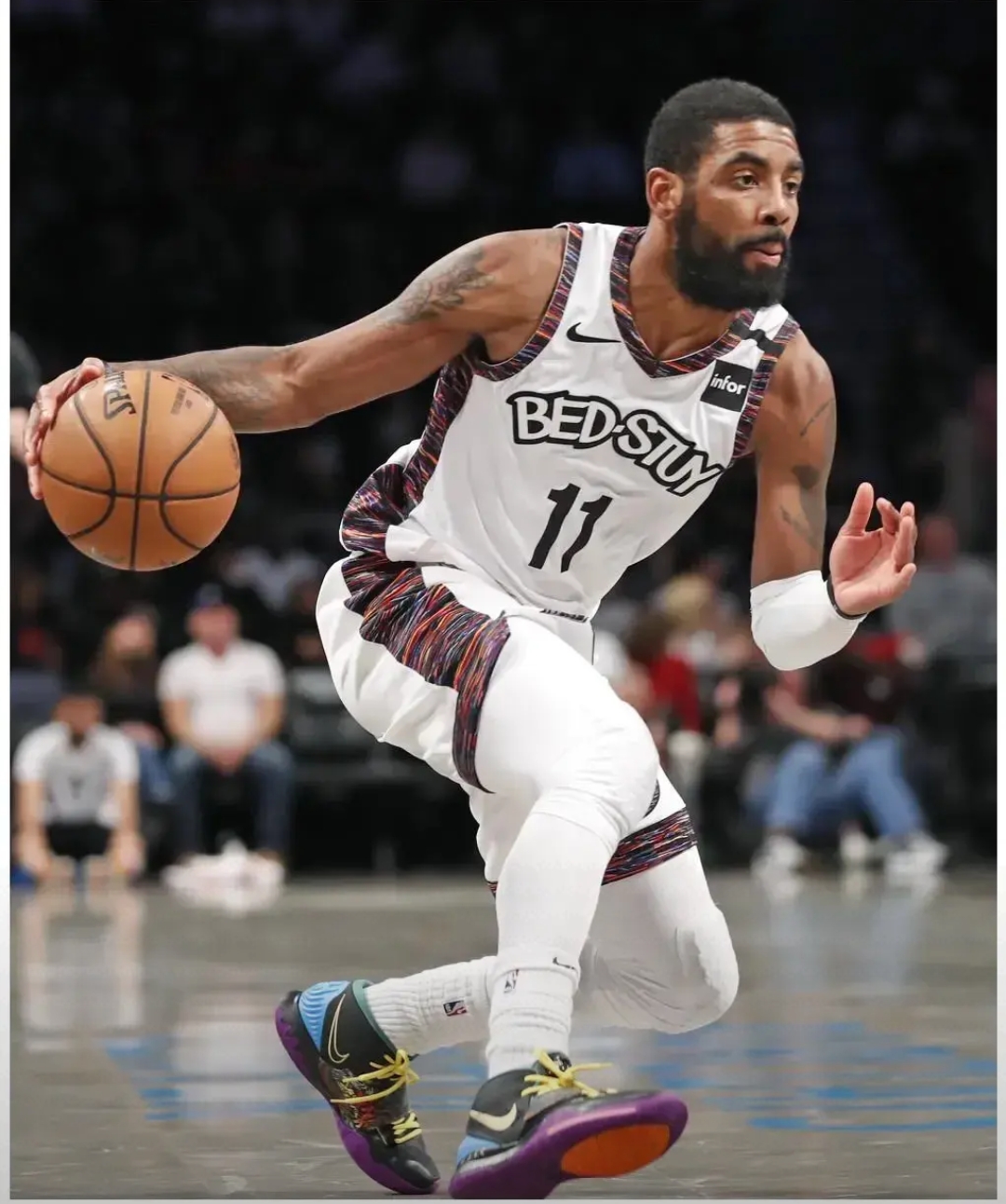 凯尔特人B队力克西班牙男篮,欧文惊艳世界 凯尔特人B队力克西班牙男篮,欧文惊艳世界