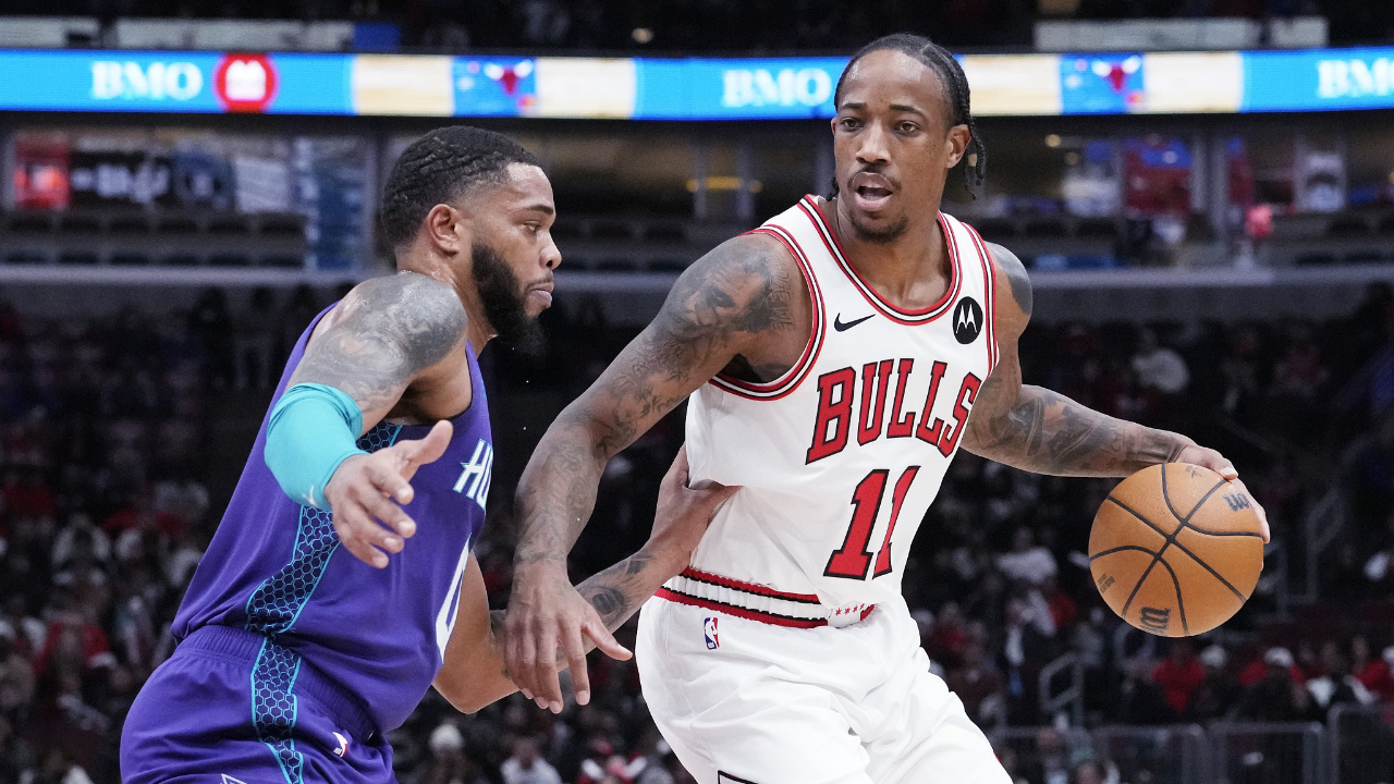 包含深圳队轻取山西队，德罗赞统治全场的词条