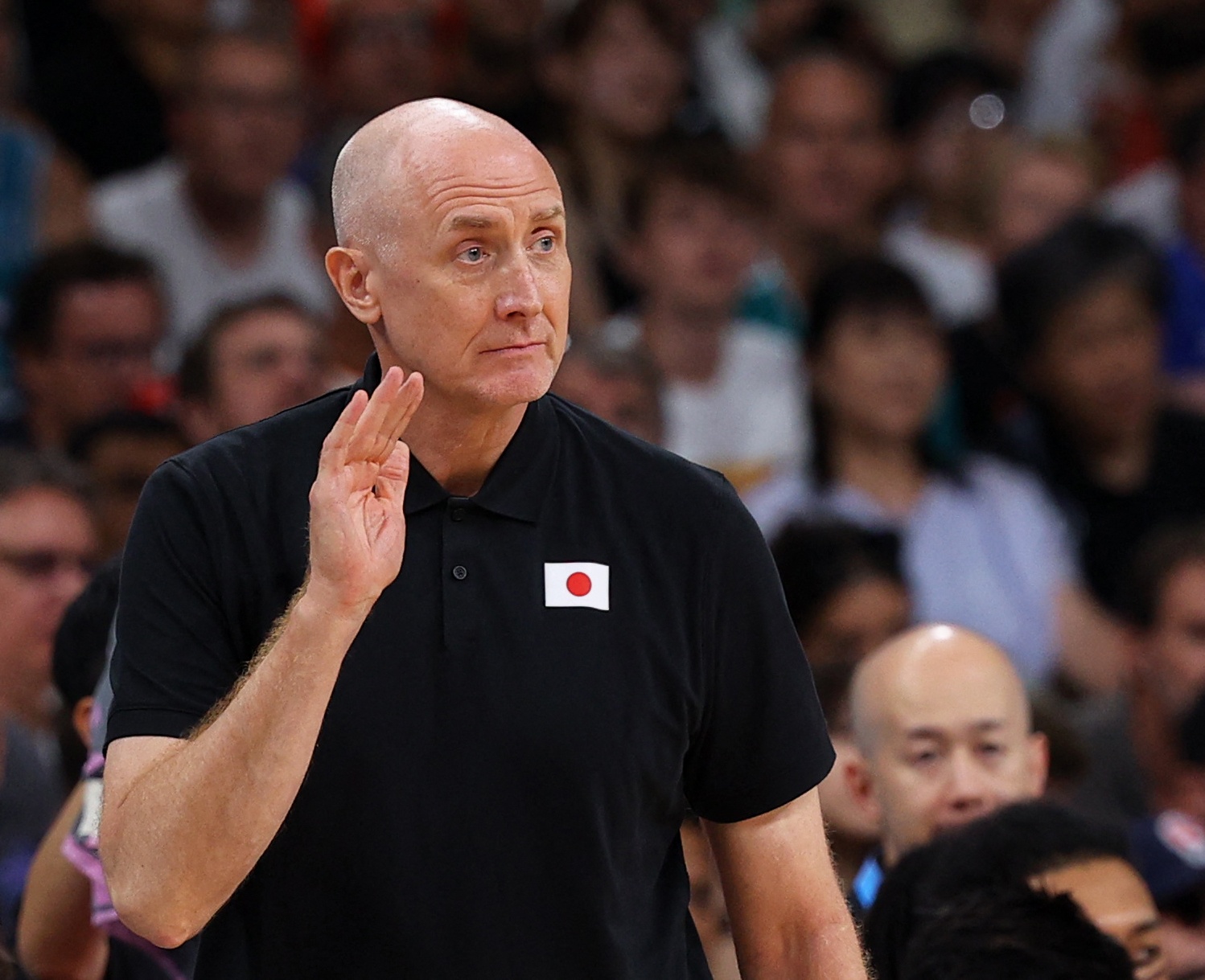 日本篮球明星崭露头角，备受瞩目的简单介绍