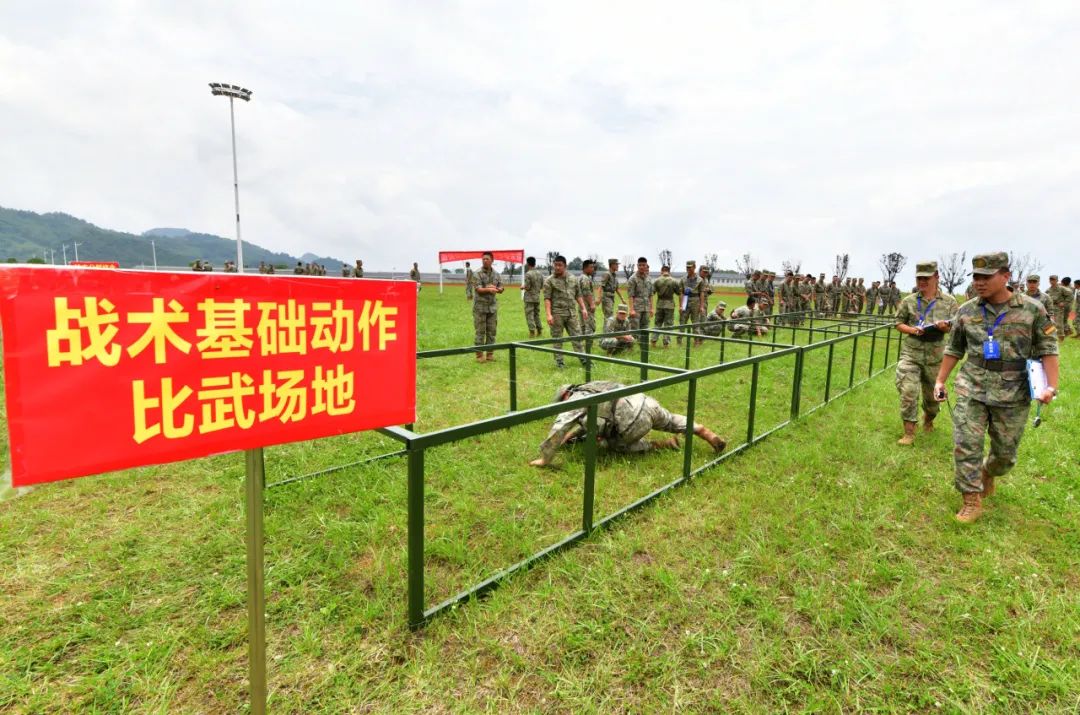 训练场上的较量，球队整体实力得到检验