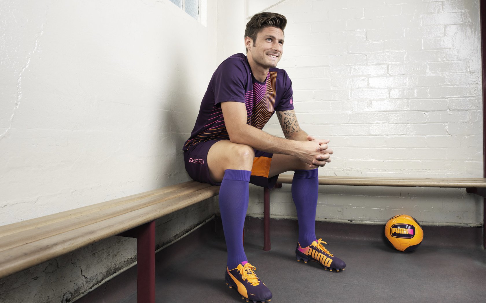 欧冠淘汰赛之夜，布雷默攻防两端的绝对统治