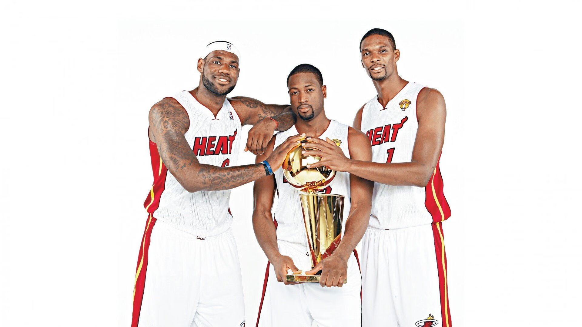 阿尔瓦雷斯完美发挥导演逆转好戏，德国战车掀翻塞维利亚展现战术韧性